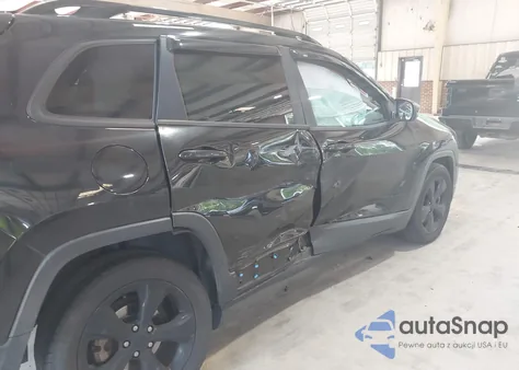 2016 Jeep Cherokee Altitude z USA, uszkodzony, nr VIN 1C4PJLCB5GW229761